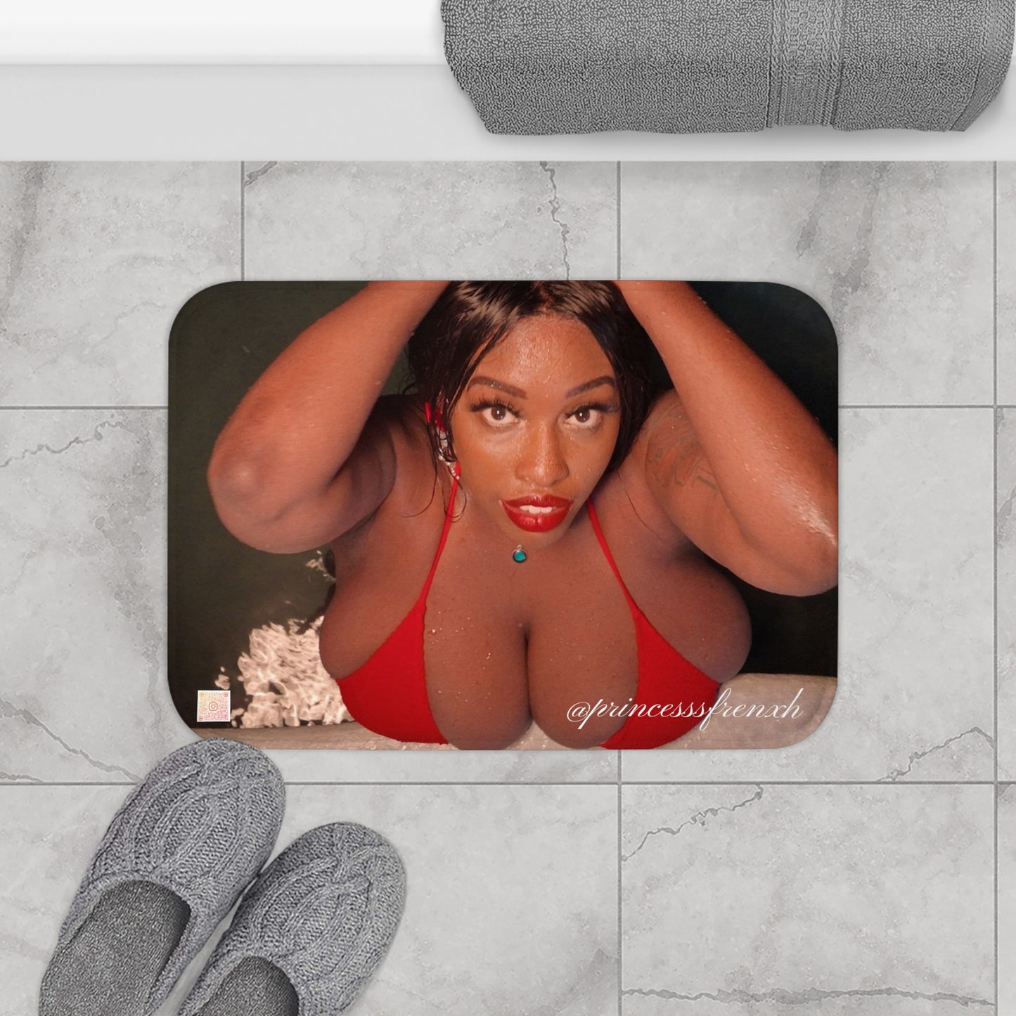 Siren Eyes Bath Mat